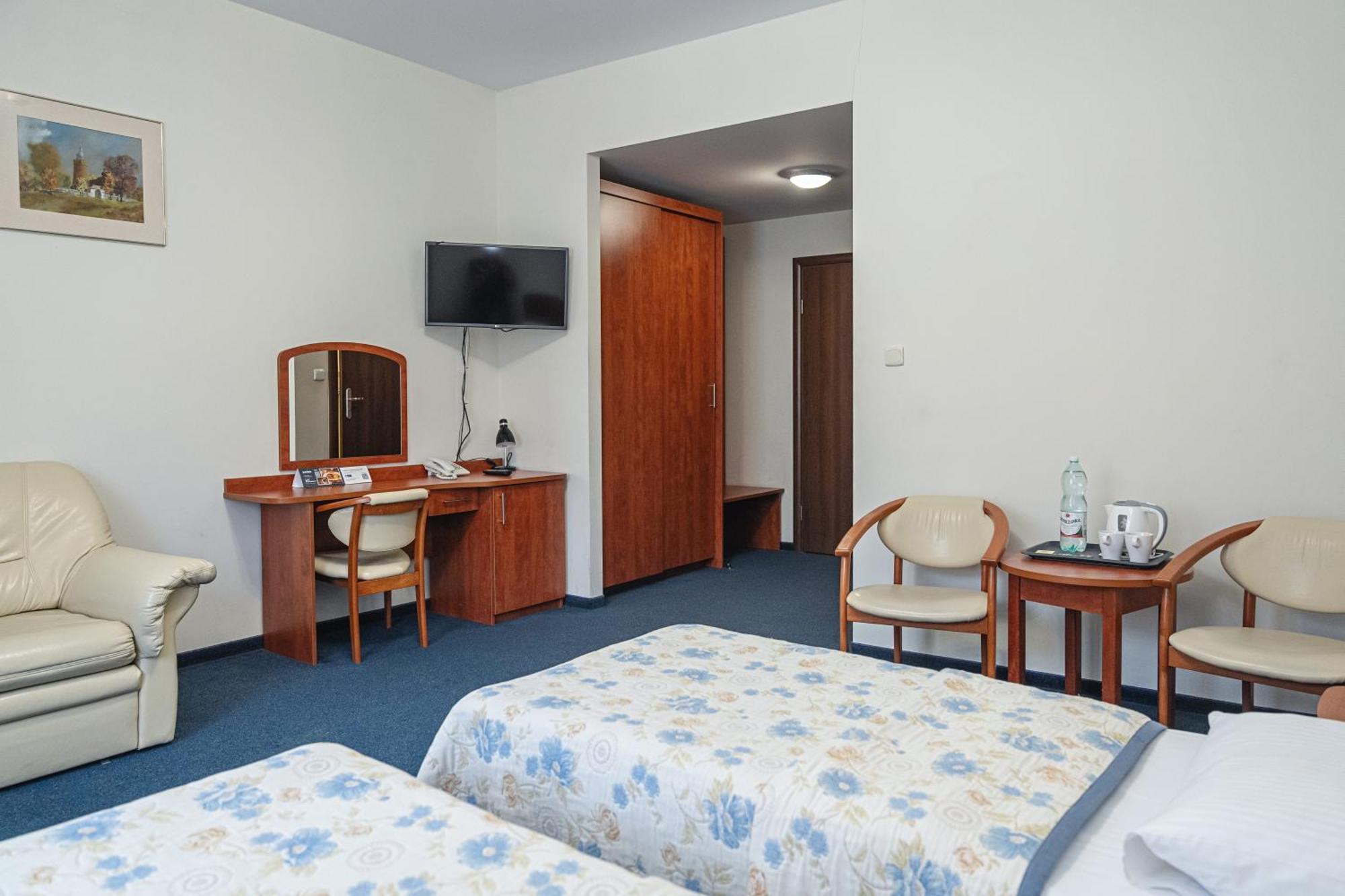 Hotel Jaworzyna Krynicka Krynica-Zdrój Exterior foto